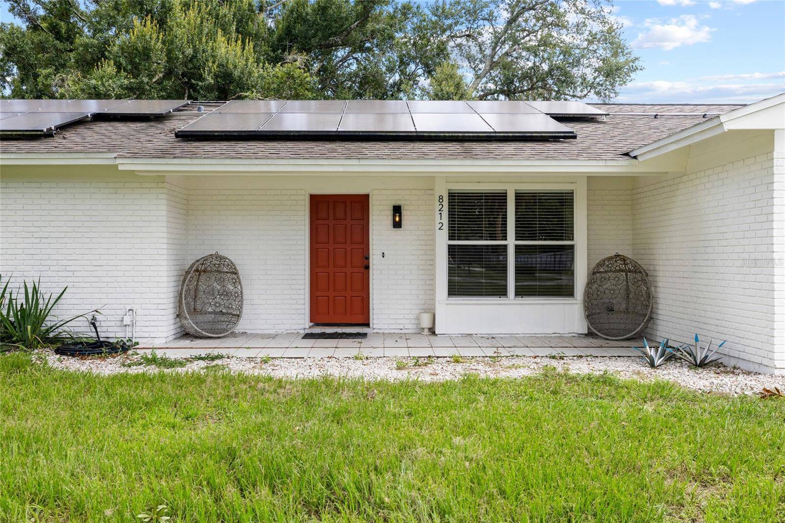 8212 SUNNY VALE PL, Tampa, FL 33615