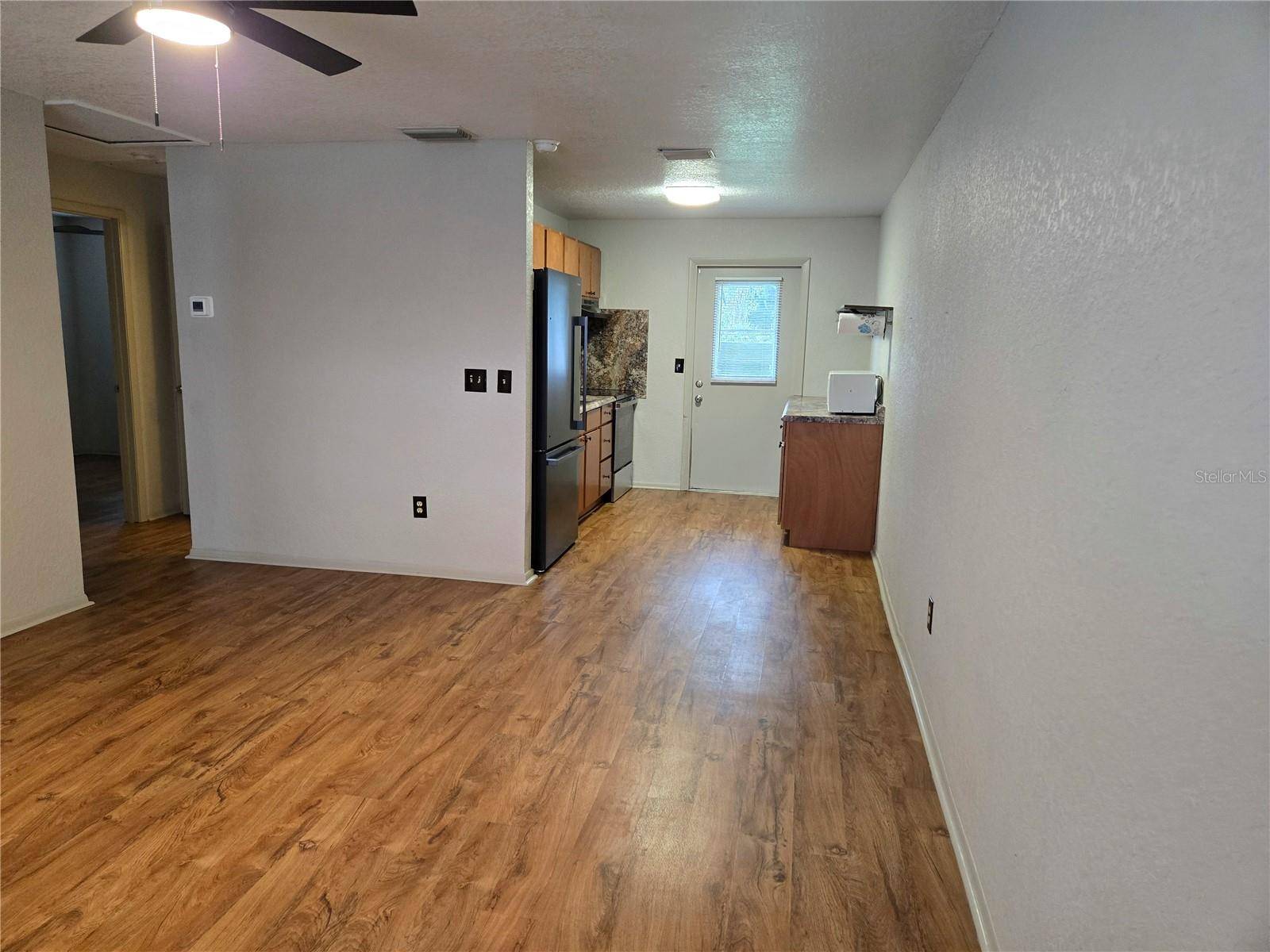 1517 S TAYLOR RD, Seffner, FL 33584