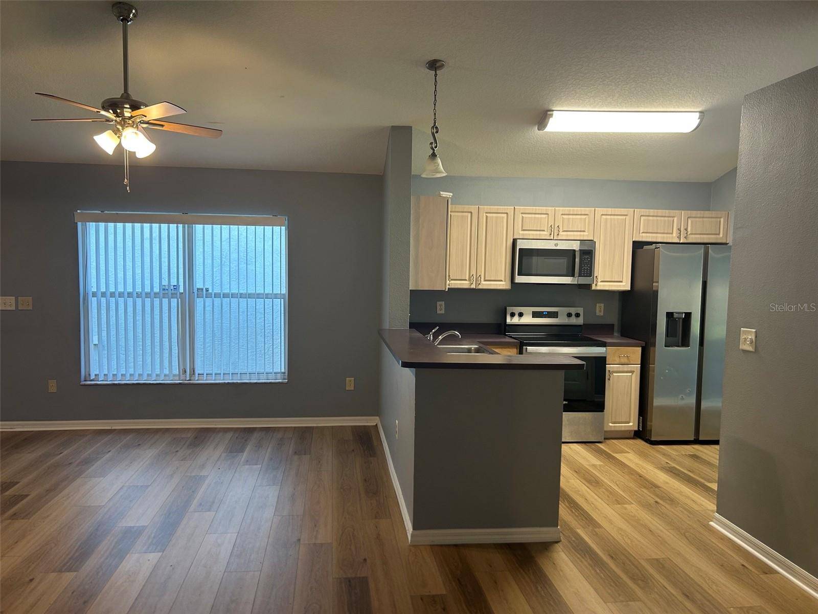 5707 TANAGERLAKE RD, Lithia, FL 33547