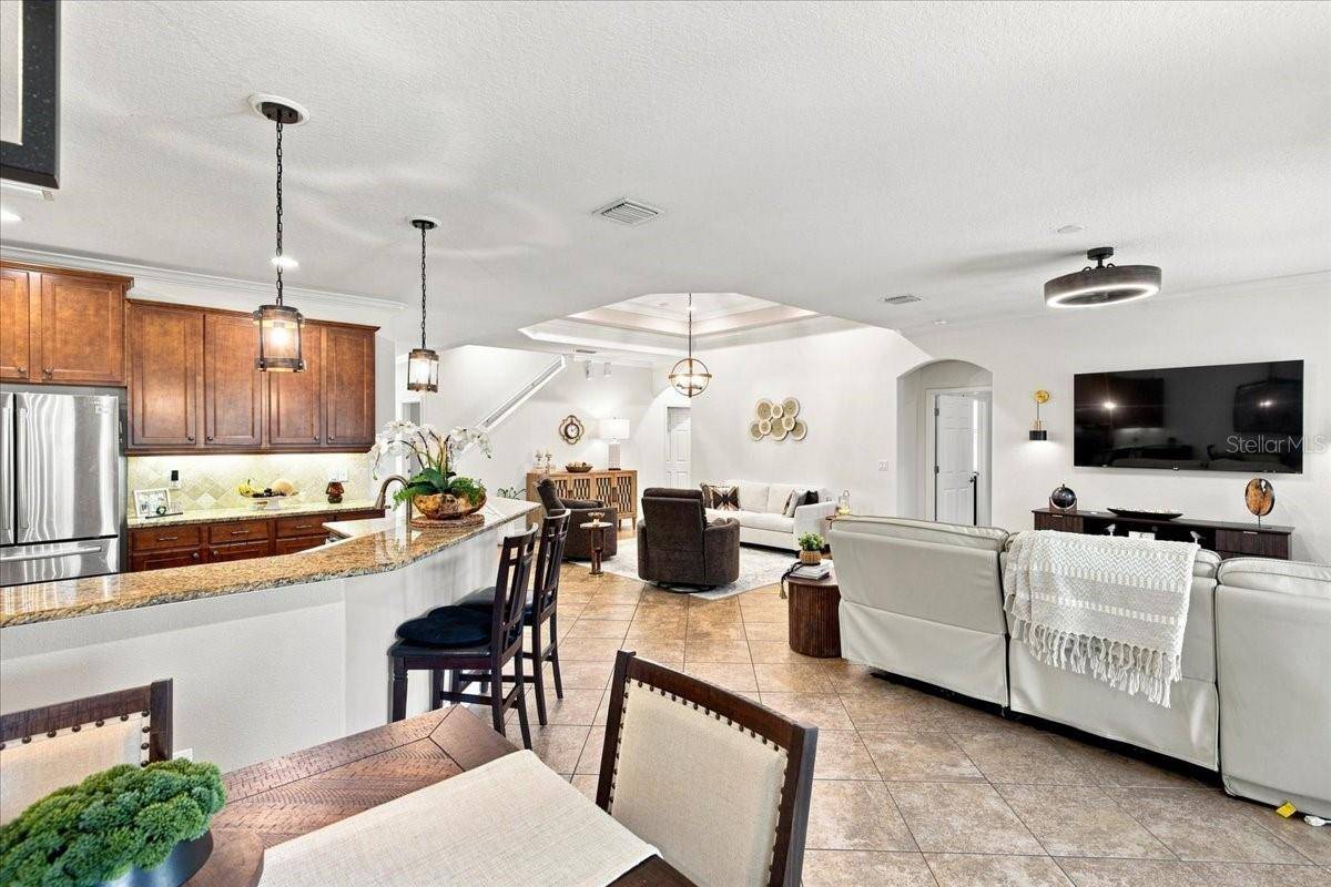 4508 GRAND LAKESIDE DR E, Palm Harbor, FL 34684