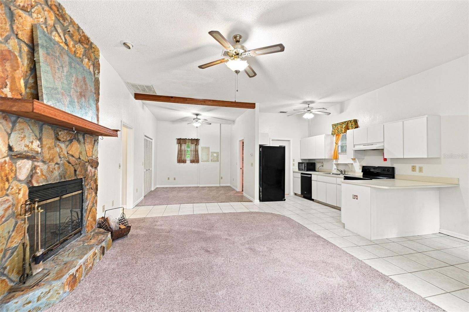 16205 PERIMETER DR, Brooksville, FL 34614