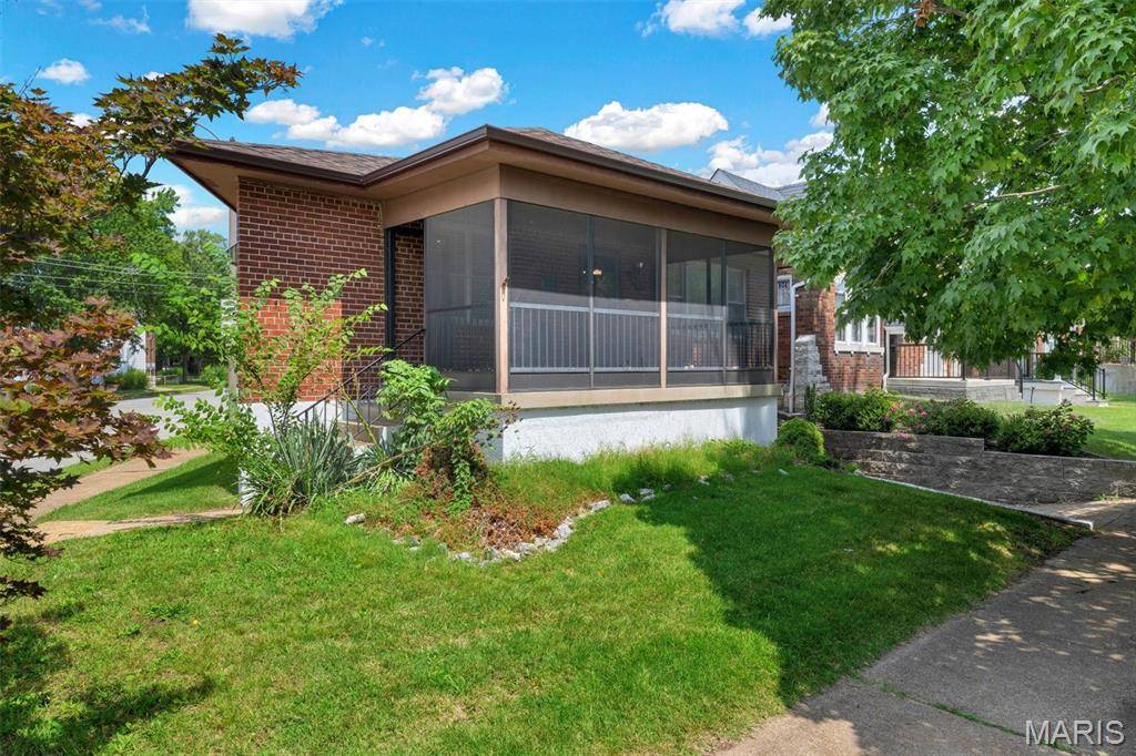 5451 Murdoch AVE, St Louis, MO 63109