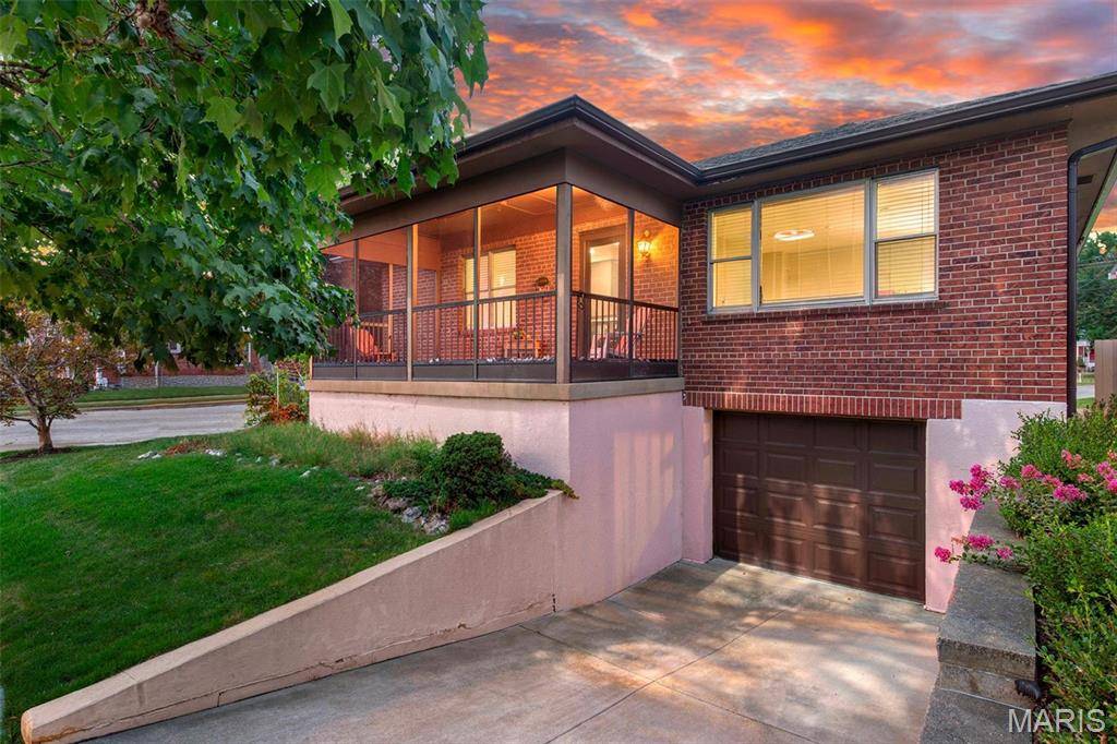 5451 Murdoch AVE, St Louis, MO 63109