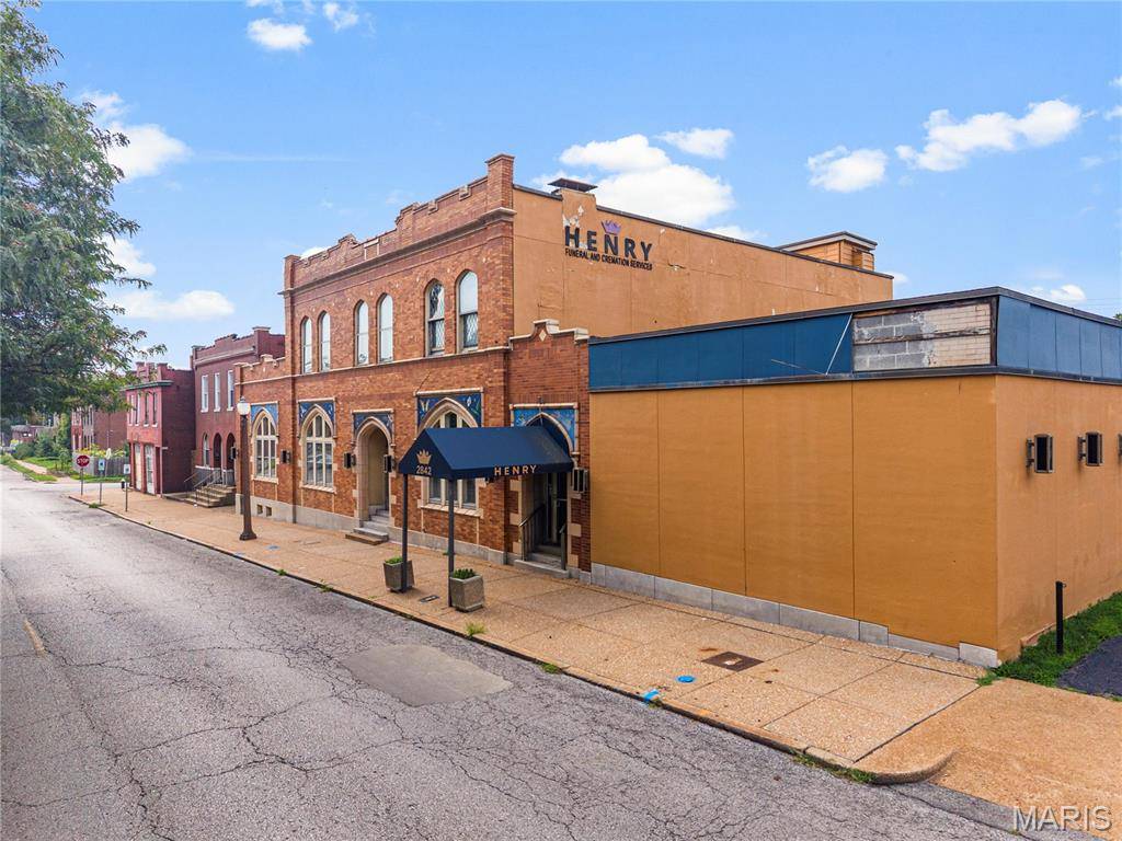 2838 Meramec ST, St Louis, MO 63118