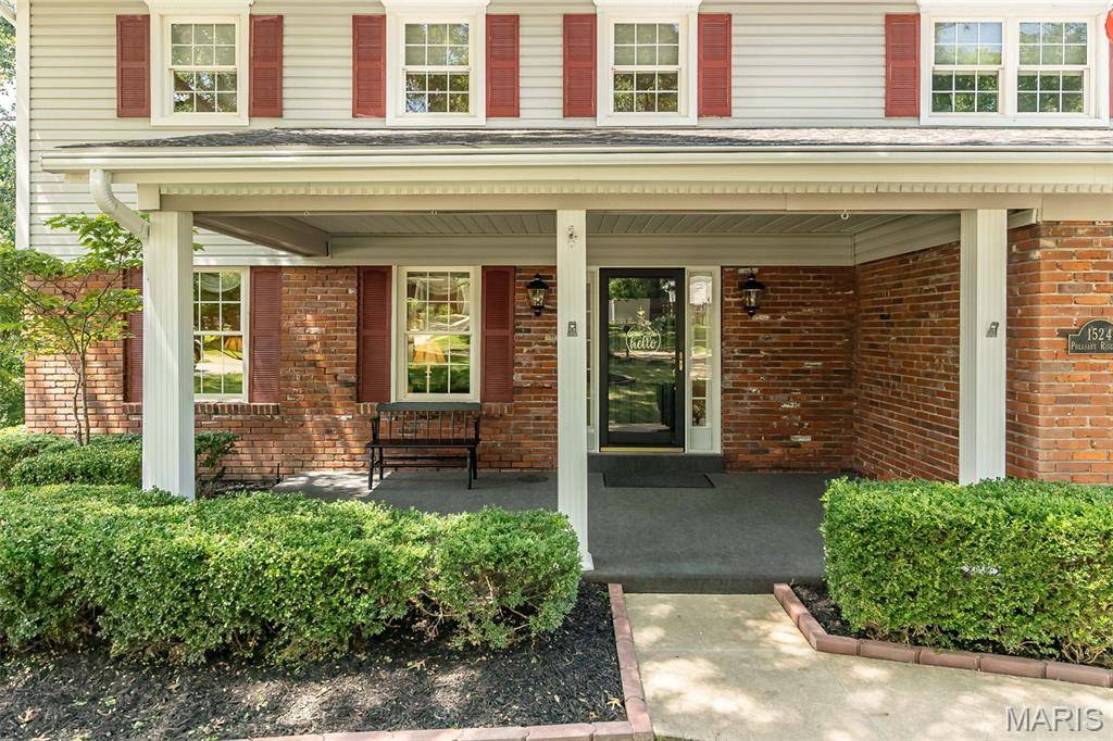 1524 Pheasant Ridge DR, Ellisville, MO 63011
