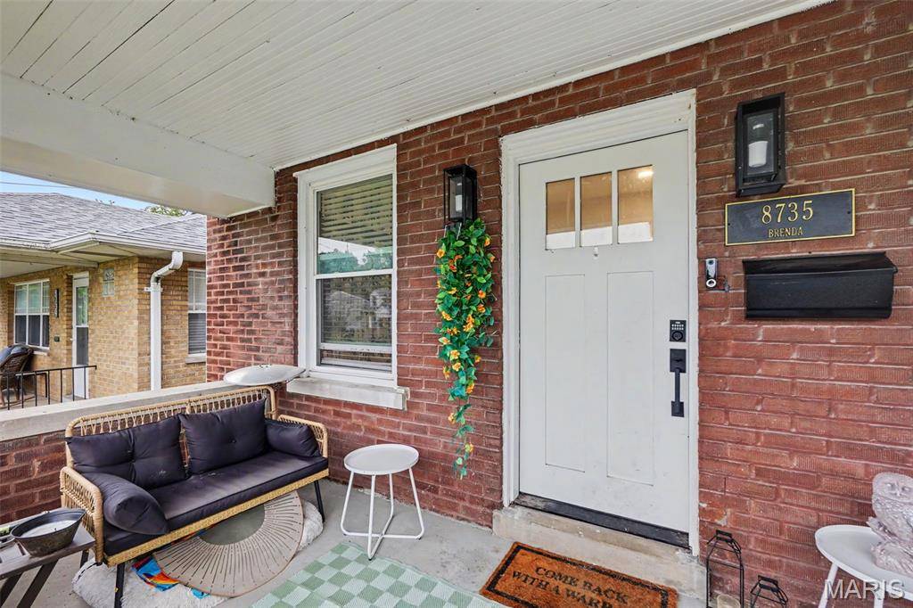 8735 Brenda AVE, Affton, MO 63123
