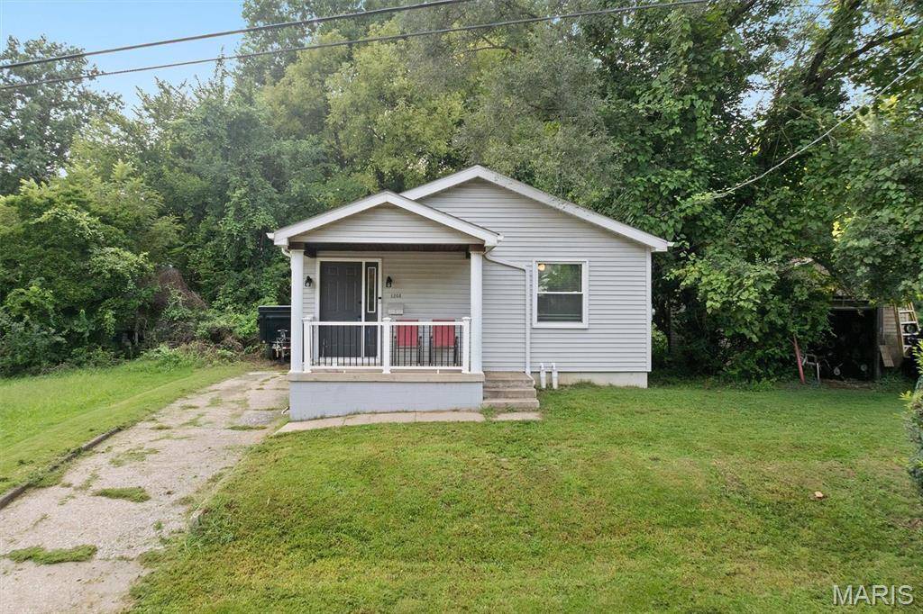 1208 Armstrong ST, Alton, IL 62002