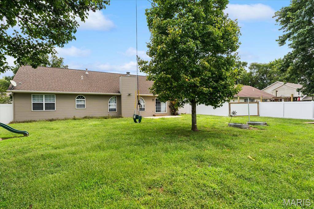 710 N Kristie Lynn ST, Freeburg, IL 62243