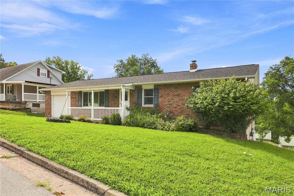 210 E 12th ST, Hermann, MO 65041
