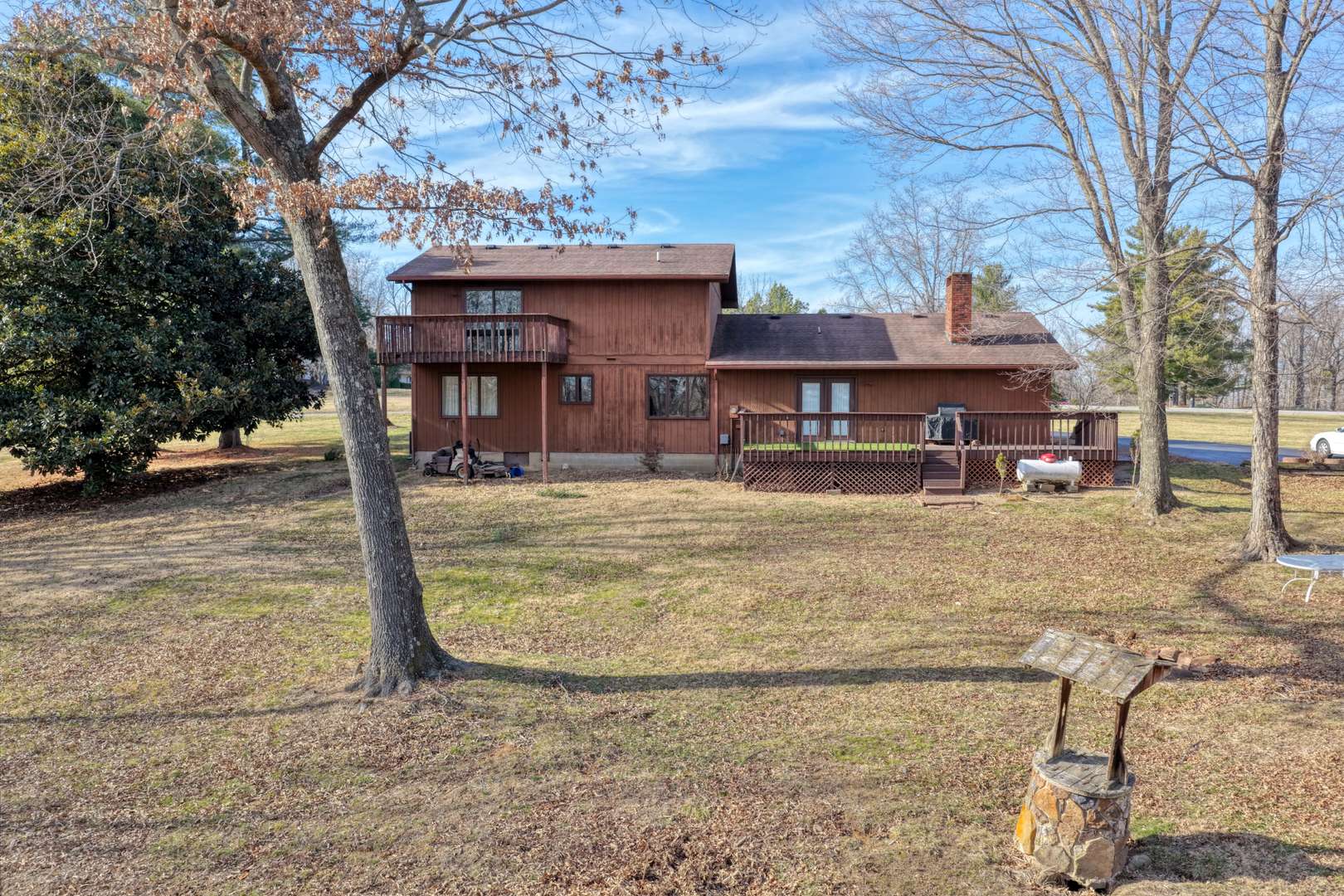 266 Brush Hill RD, Carbondale, IL 62901