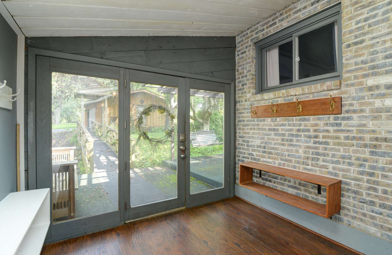 3N353 Pine Hills RD, St. Charles, IL 60175