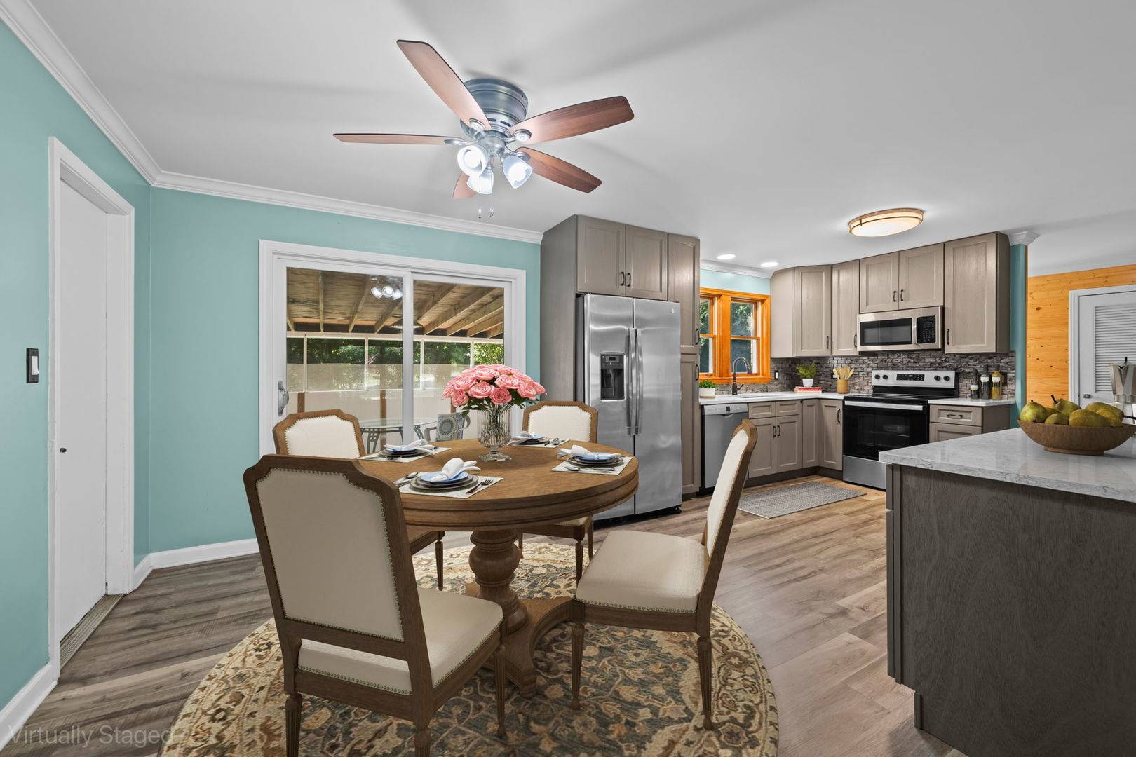 6231 Linden LN, La Grange Highlands, IL 60525