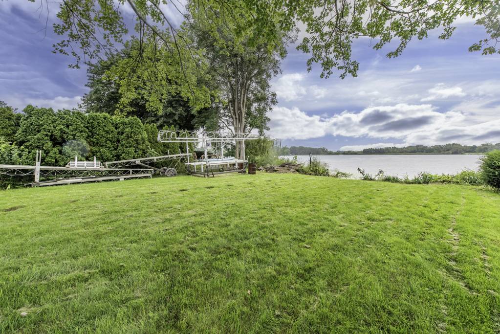 19123 101 ST, Bristol, WI 53104