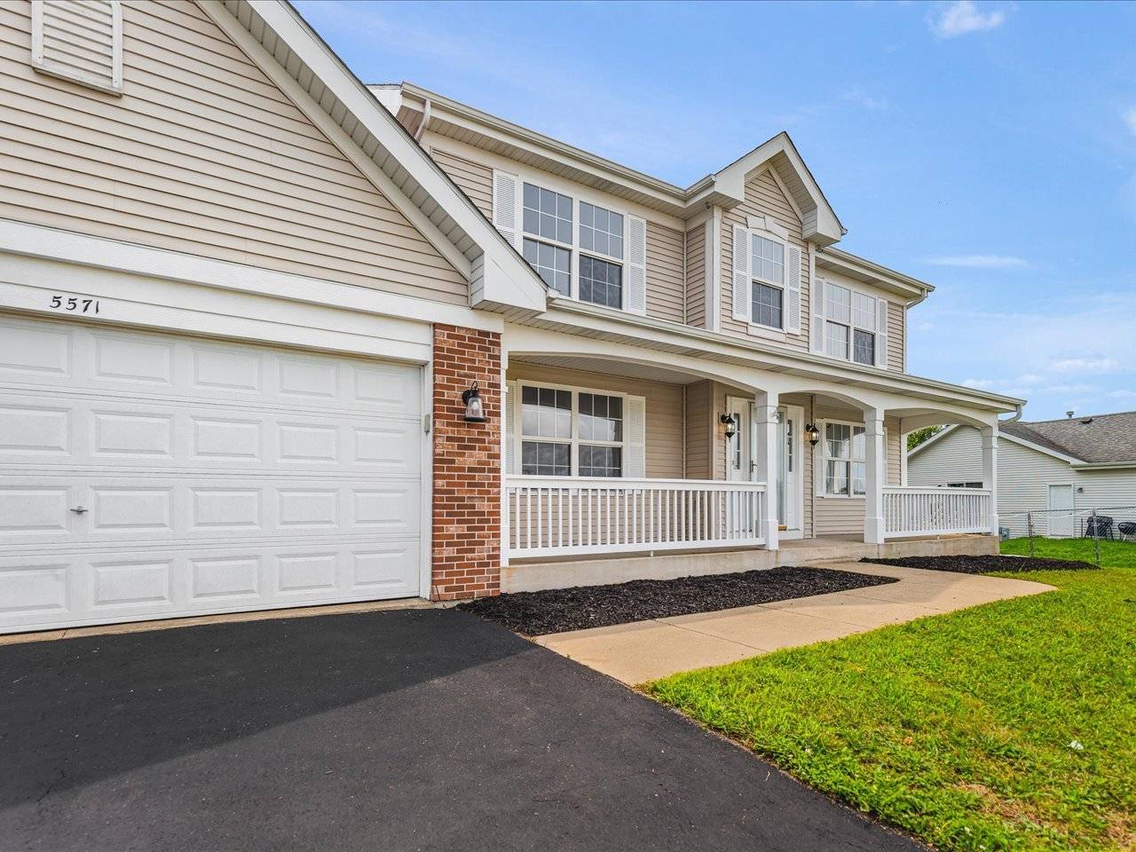 5571 Thribble Cross, Roscoe, IL 61073