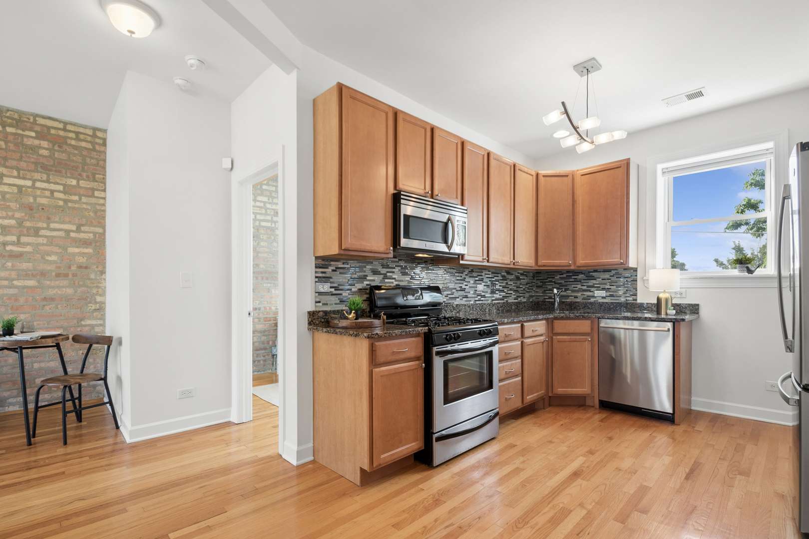 4014 N Albany AVE #3A, Chicago, IL 60618
