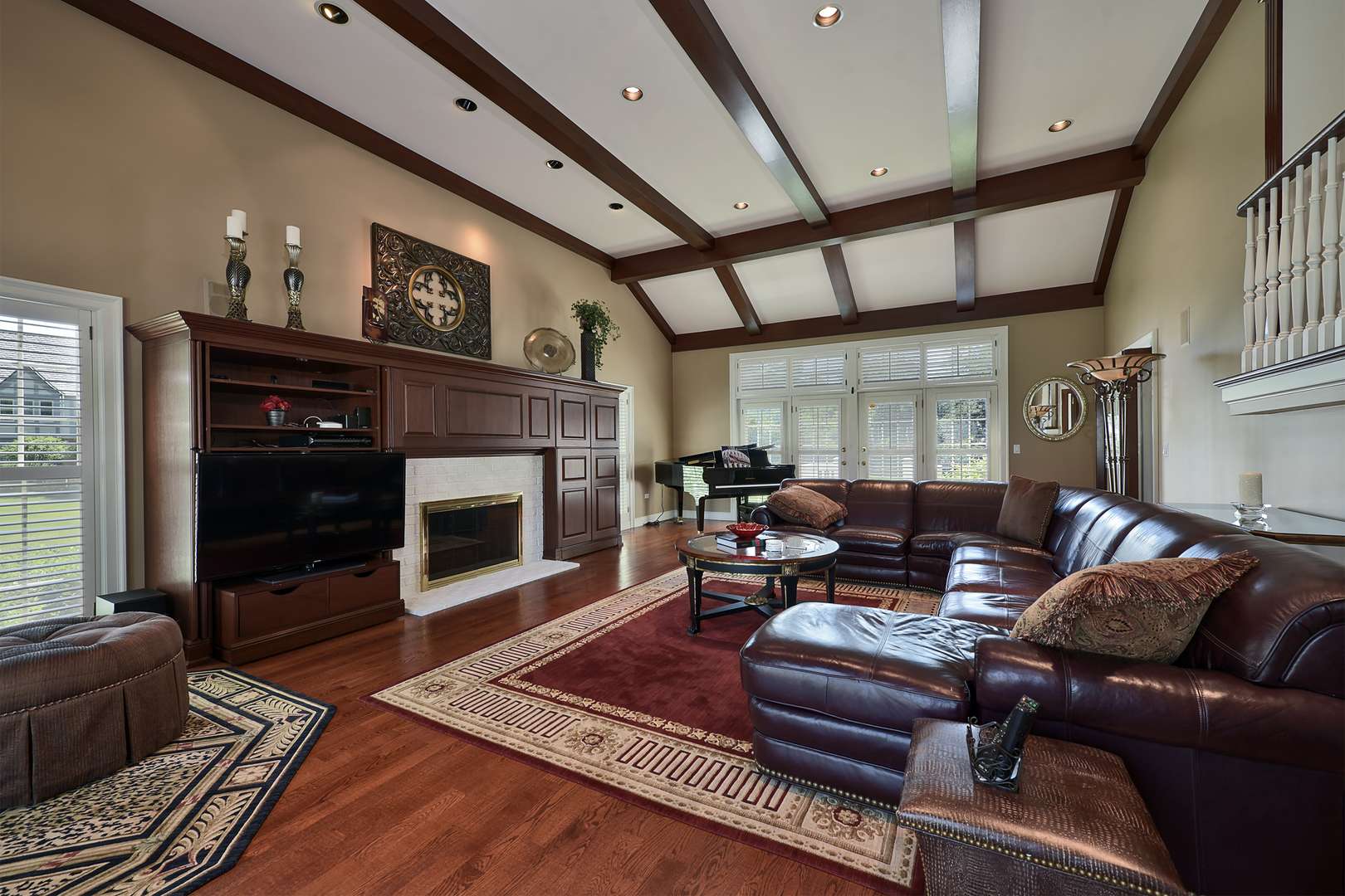 1673 Balmoral LN, Inverness, IL 60067