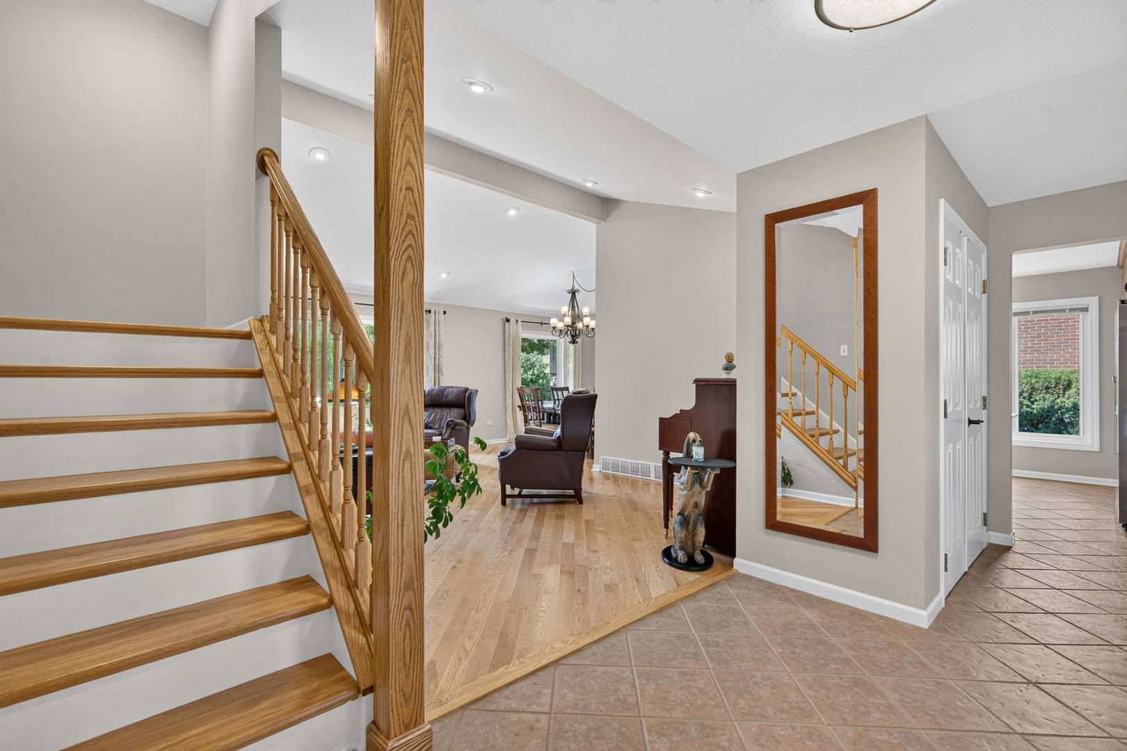 Address not disclosed, Arlington Heights, IL 60004