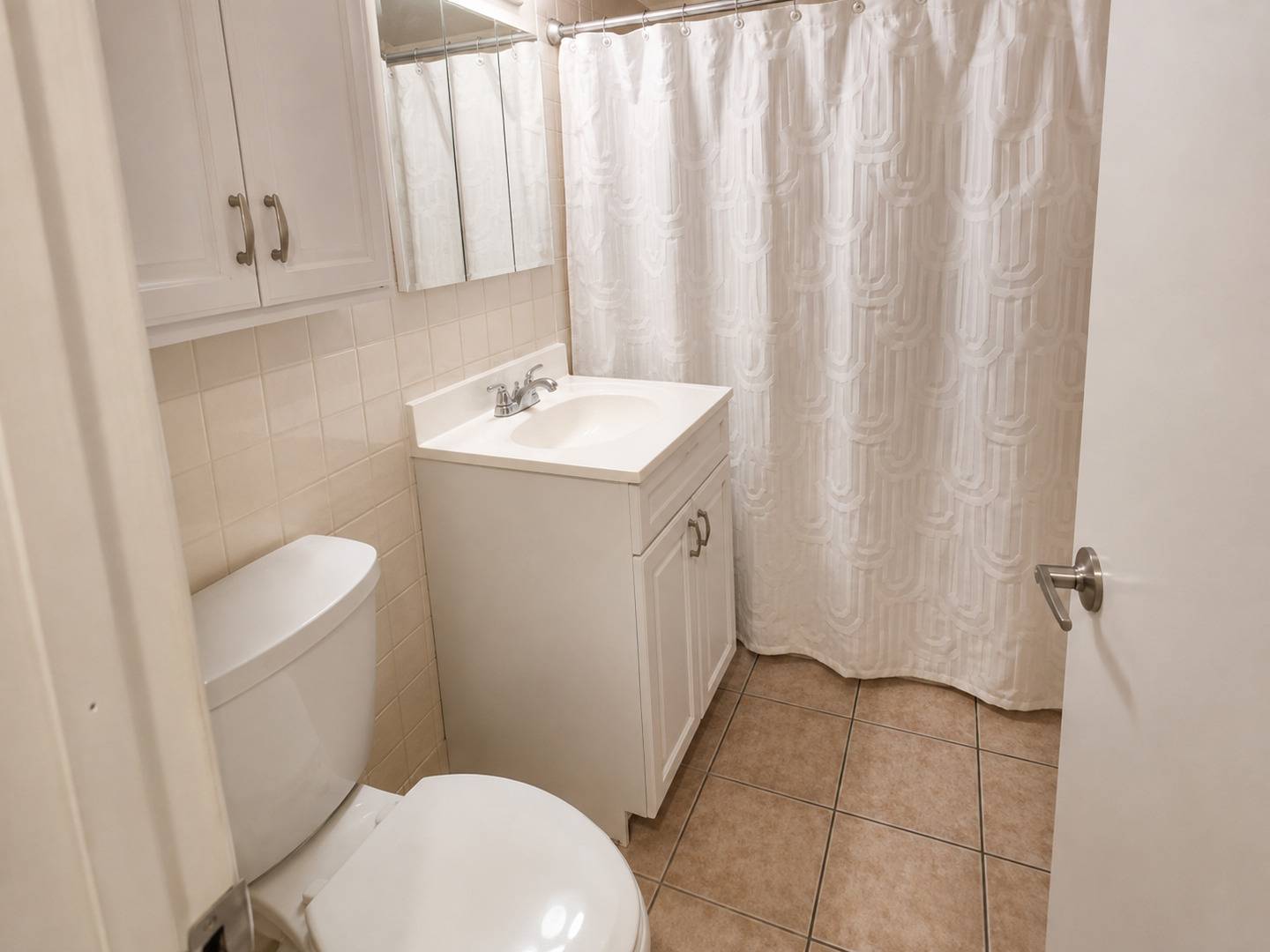 2415 Ogden AVE #5, Downers Grove, IL 60515