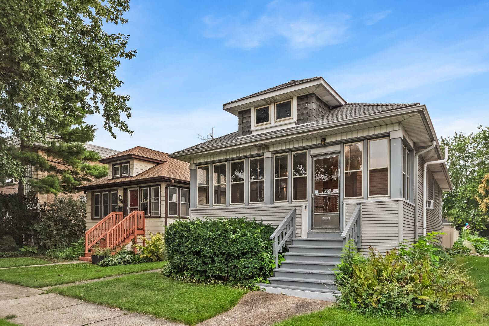 923 Dunlop AVE, Forest Park, IL 60130