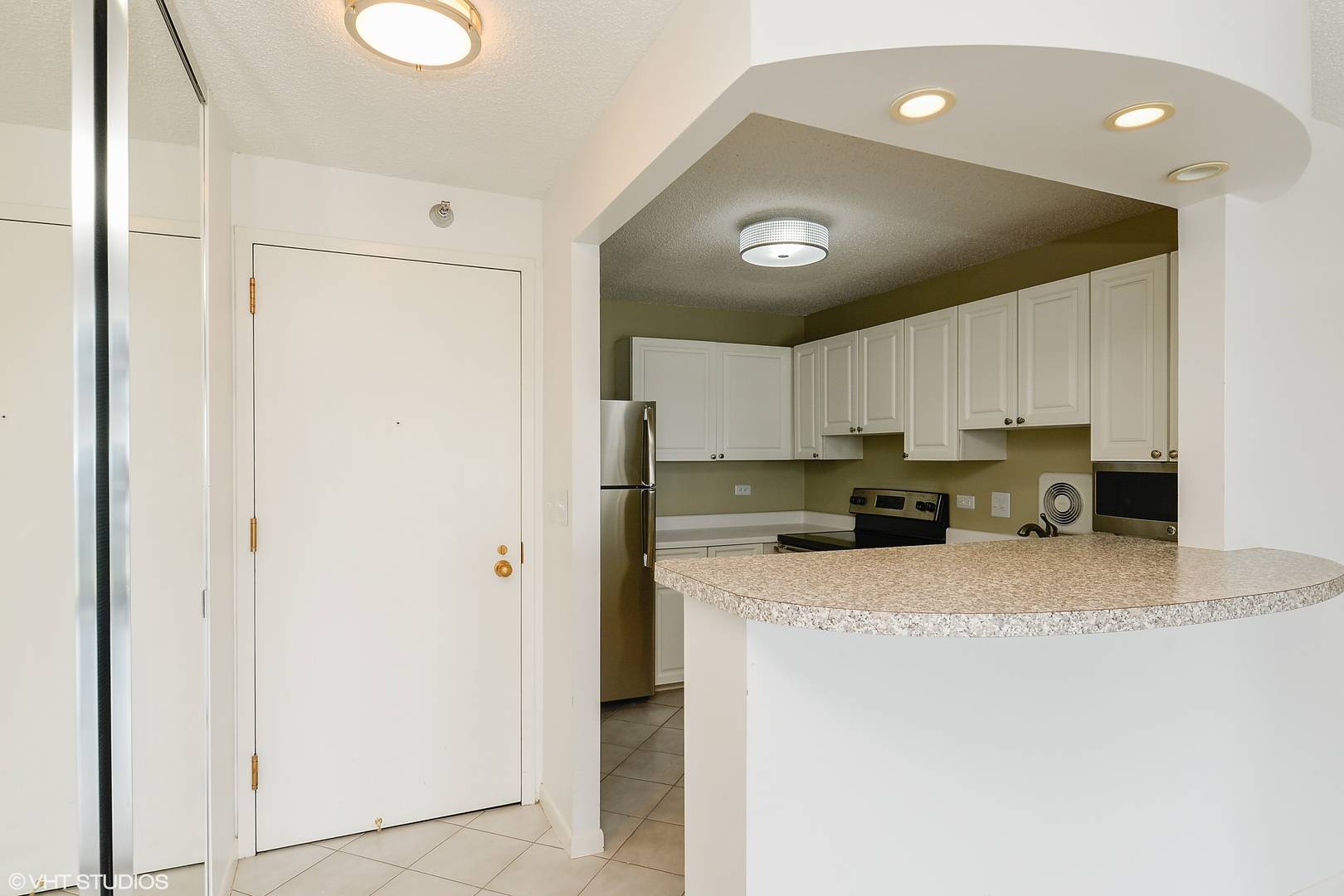 111 W Maple ST #2711, Chicago, IL 60610