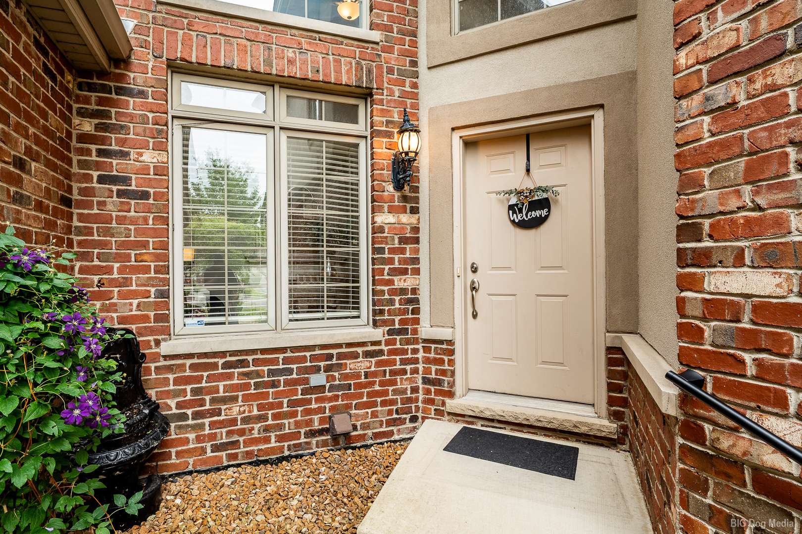 21336 Settlers Pond DR, Frankfort, IL 60423