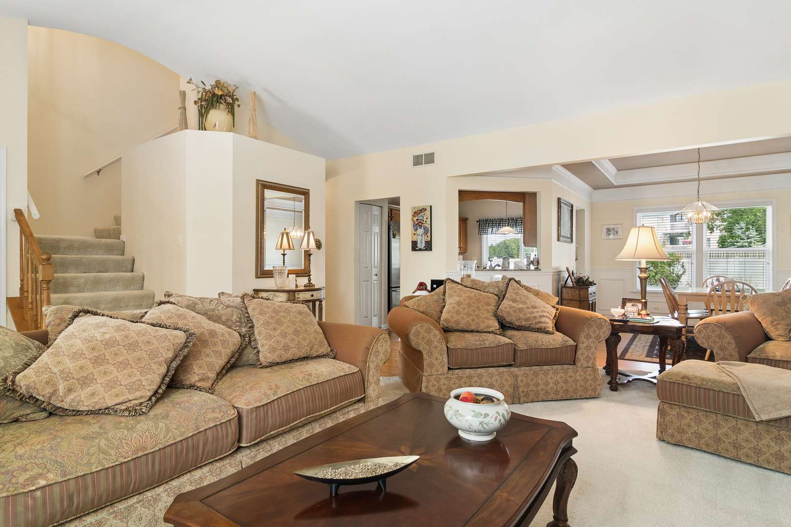 2362 Nantucket LN, Elgin, IL 60123