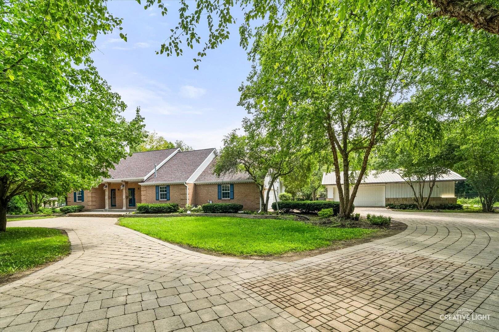 47W975 Lenschow RD, Hampshire, IL 60140