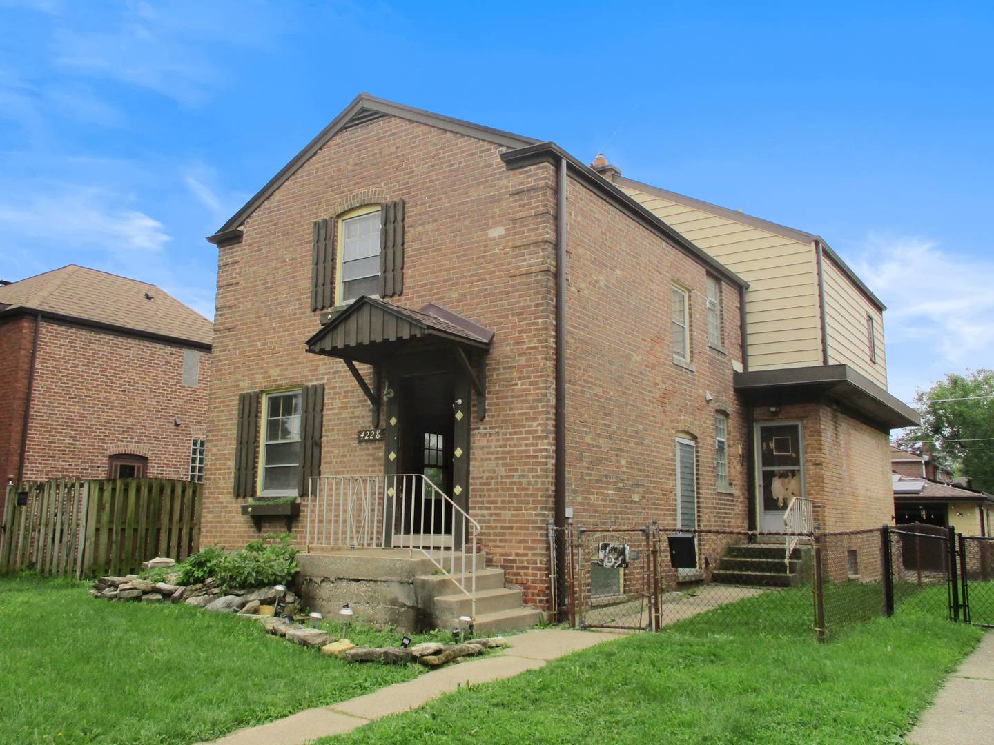 4228 Konrad AVE, Lyons, IL 60534