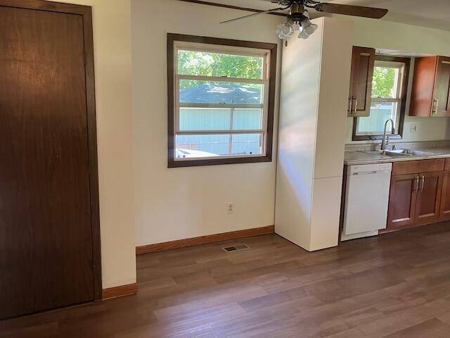 2109 W 7th St ST, Winthrop Harbor, IL 60096