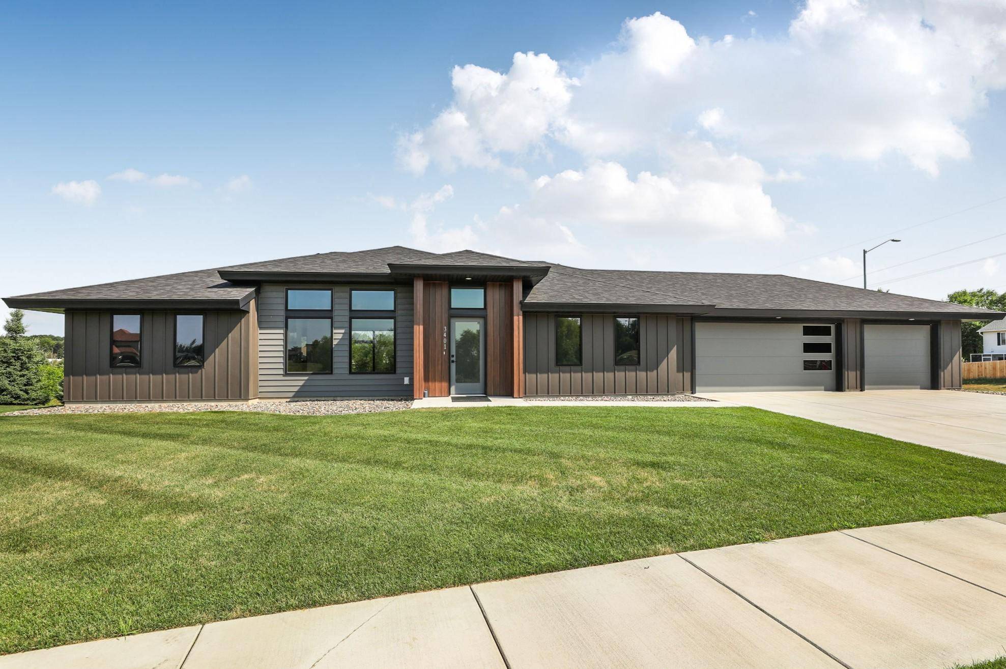 3401 Wildflower RD S, Saint Cloud, MN 56301