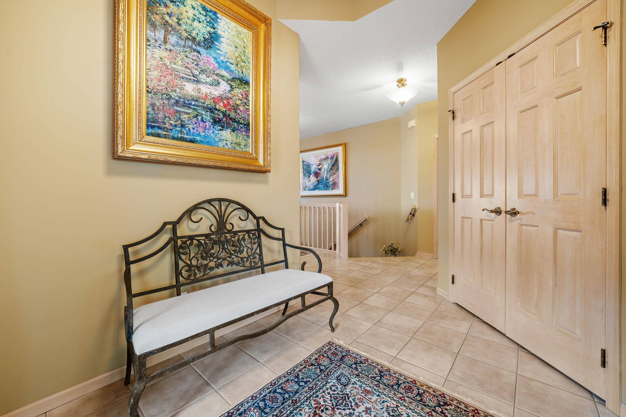 724 Widsten CIR, Wayzata, MN 55391