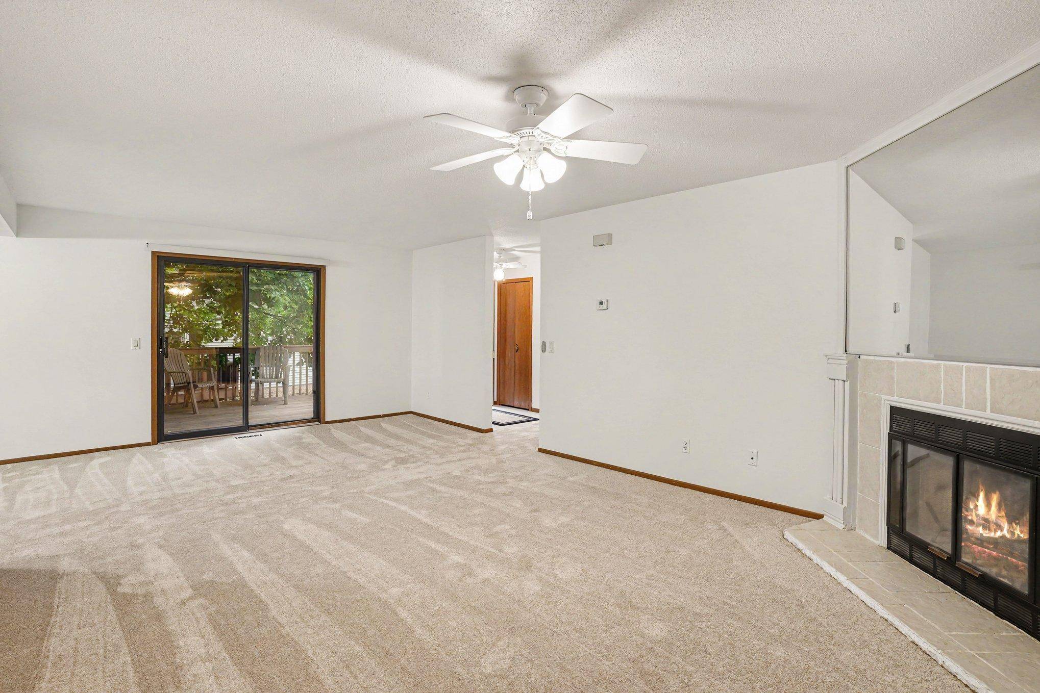 8689 134th ST W, Apple Valley, MN 55124