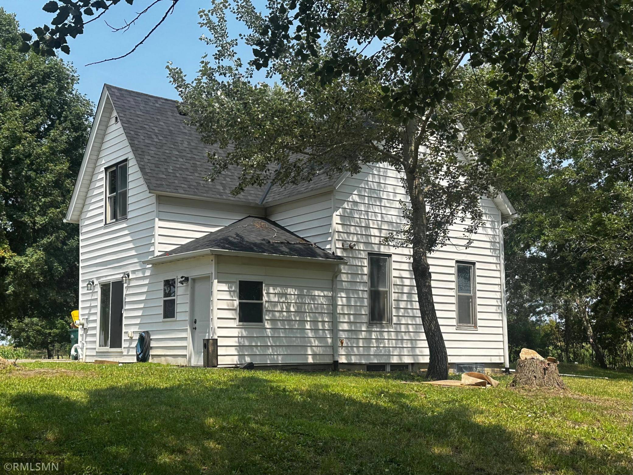 12737 375th ST, North Branch, MN 55056