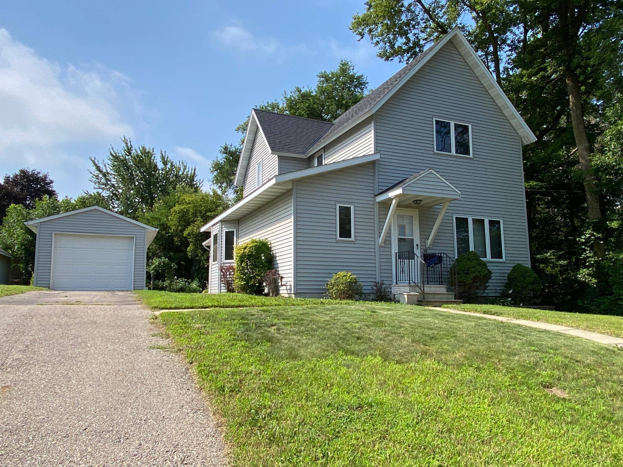 919 Abbott ST, Albert Lea, MN 56007