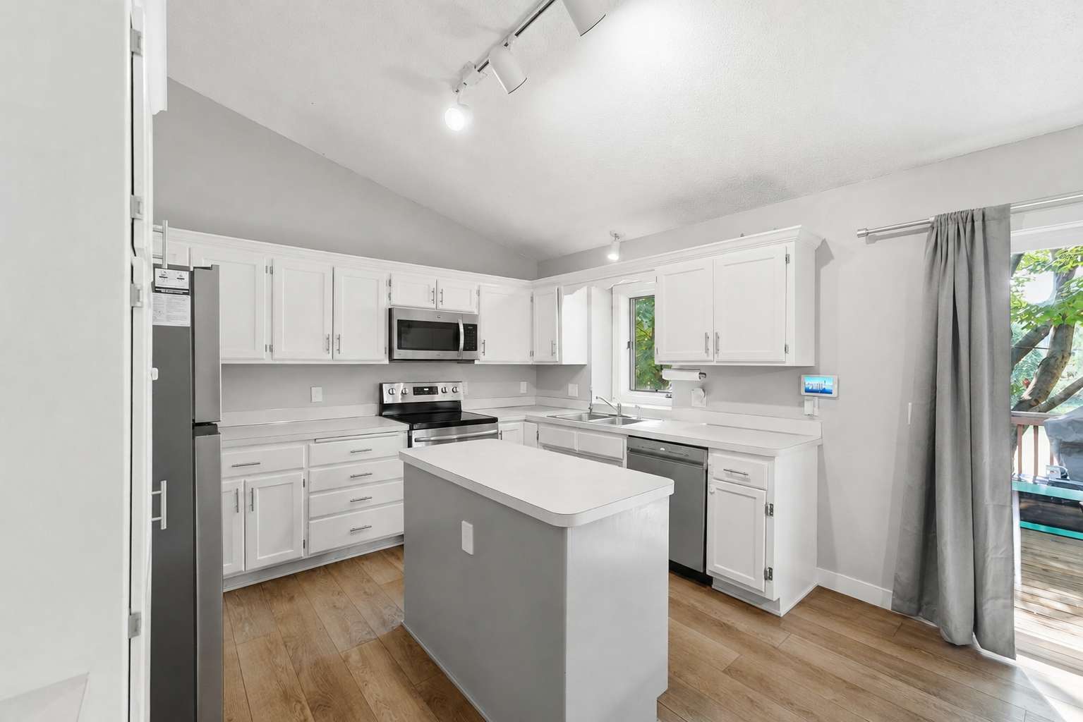 10920 Xeon ST NW, Minneapolis, MN 55433