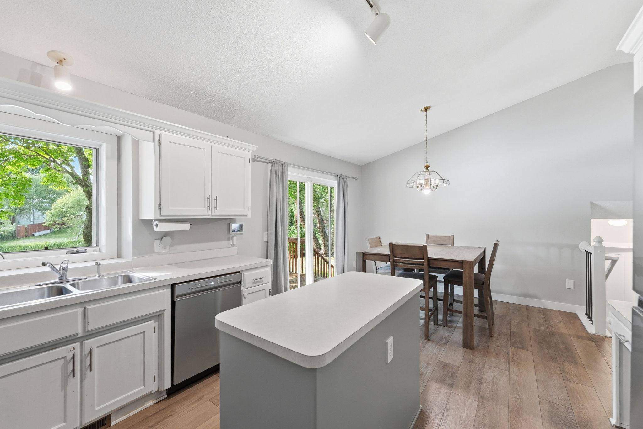 10920 Xeon ST NW, Minneapolis, MN 55433