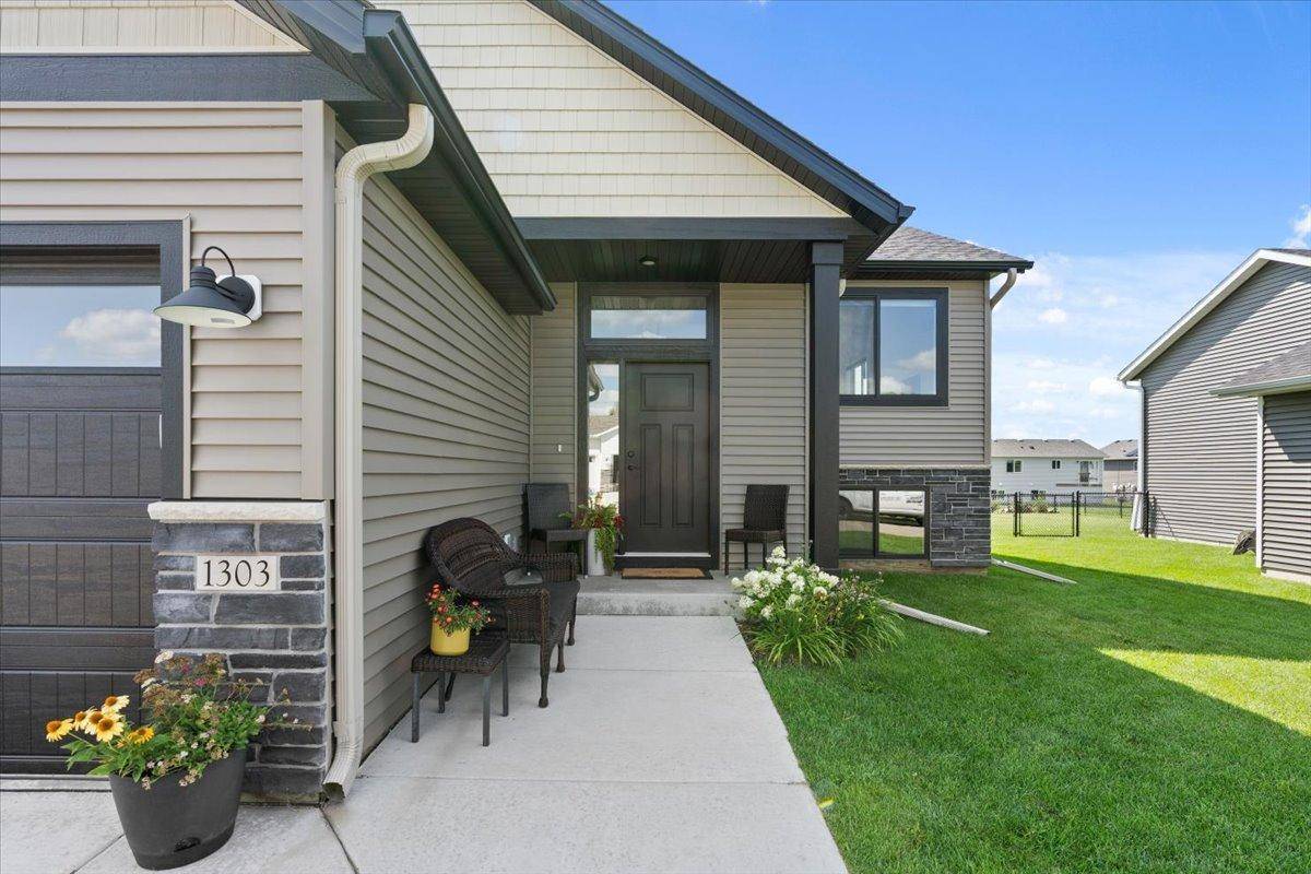 1303 6th AVE SE, Kasson, MN 55944