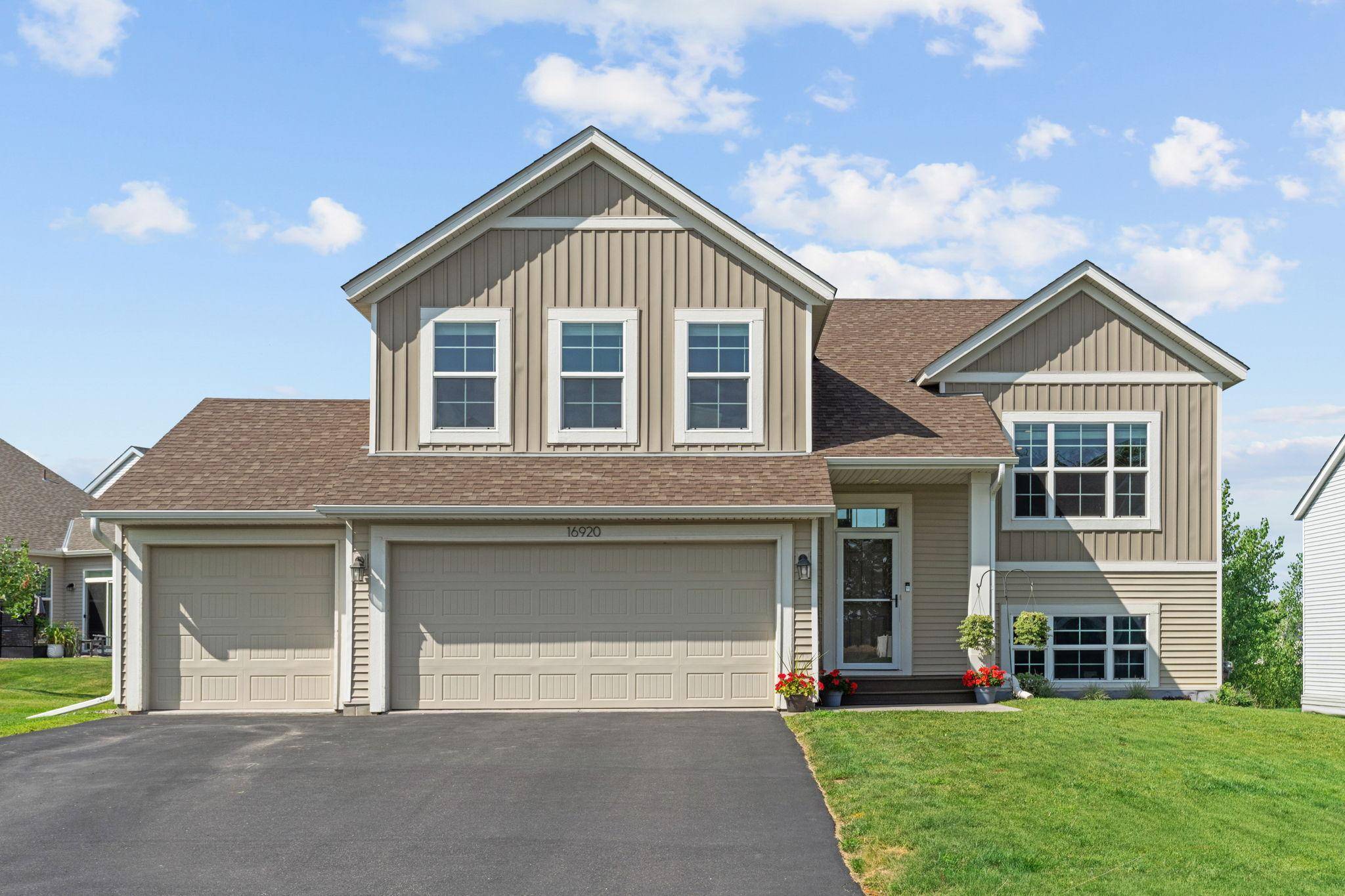 16920 61st ST NE, Otsego, MN 55330