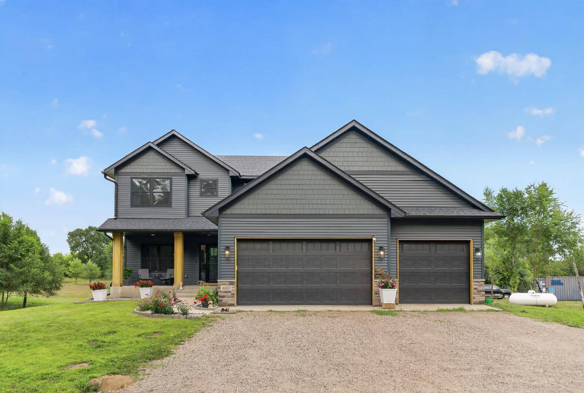 10007 173rd AVE SE, Becker, MN 55308