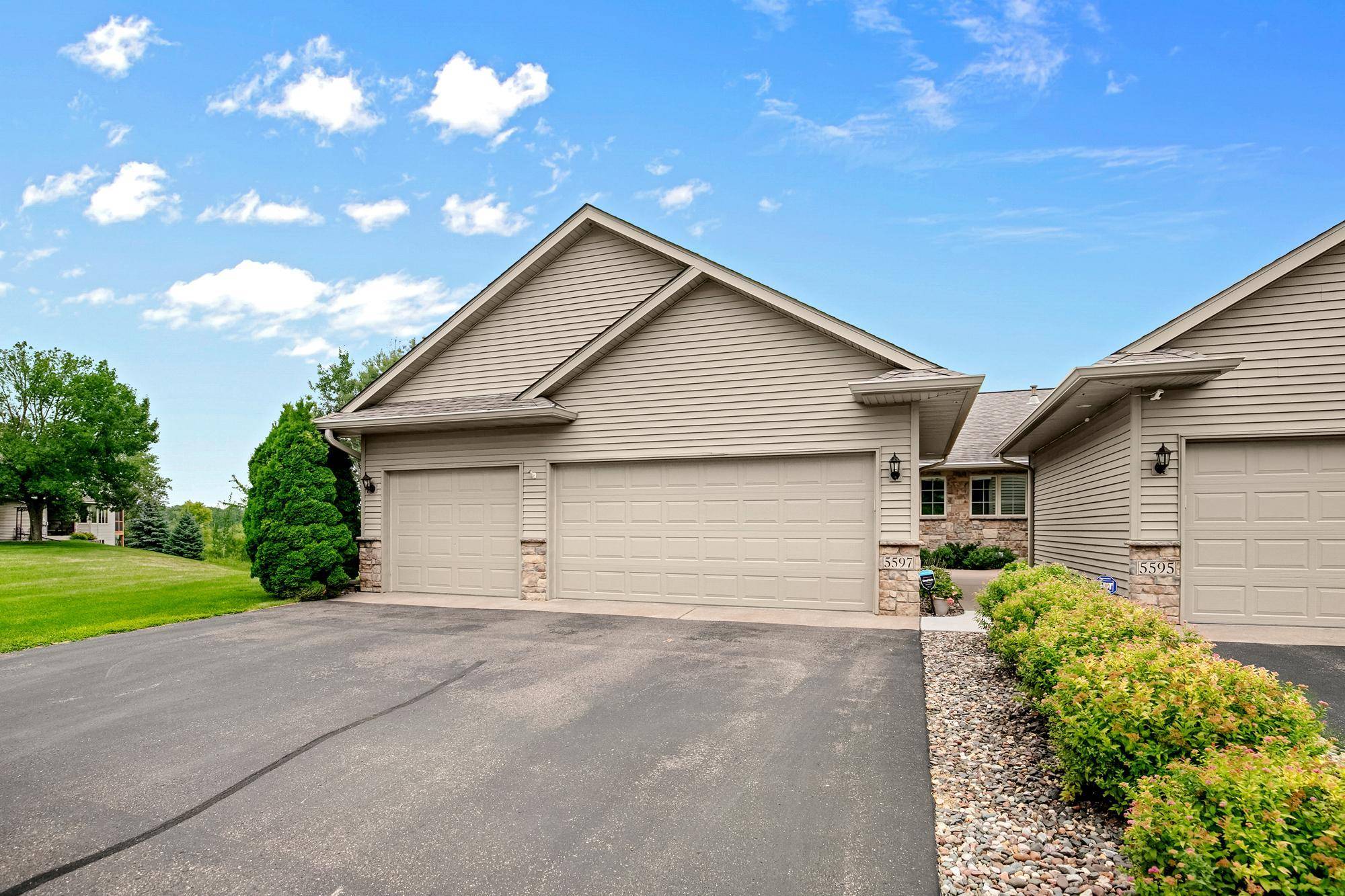5597 129th DR N, Hugo, MN 55038