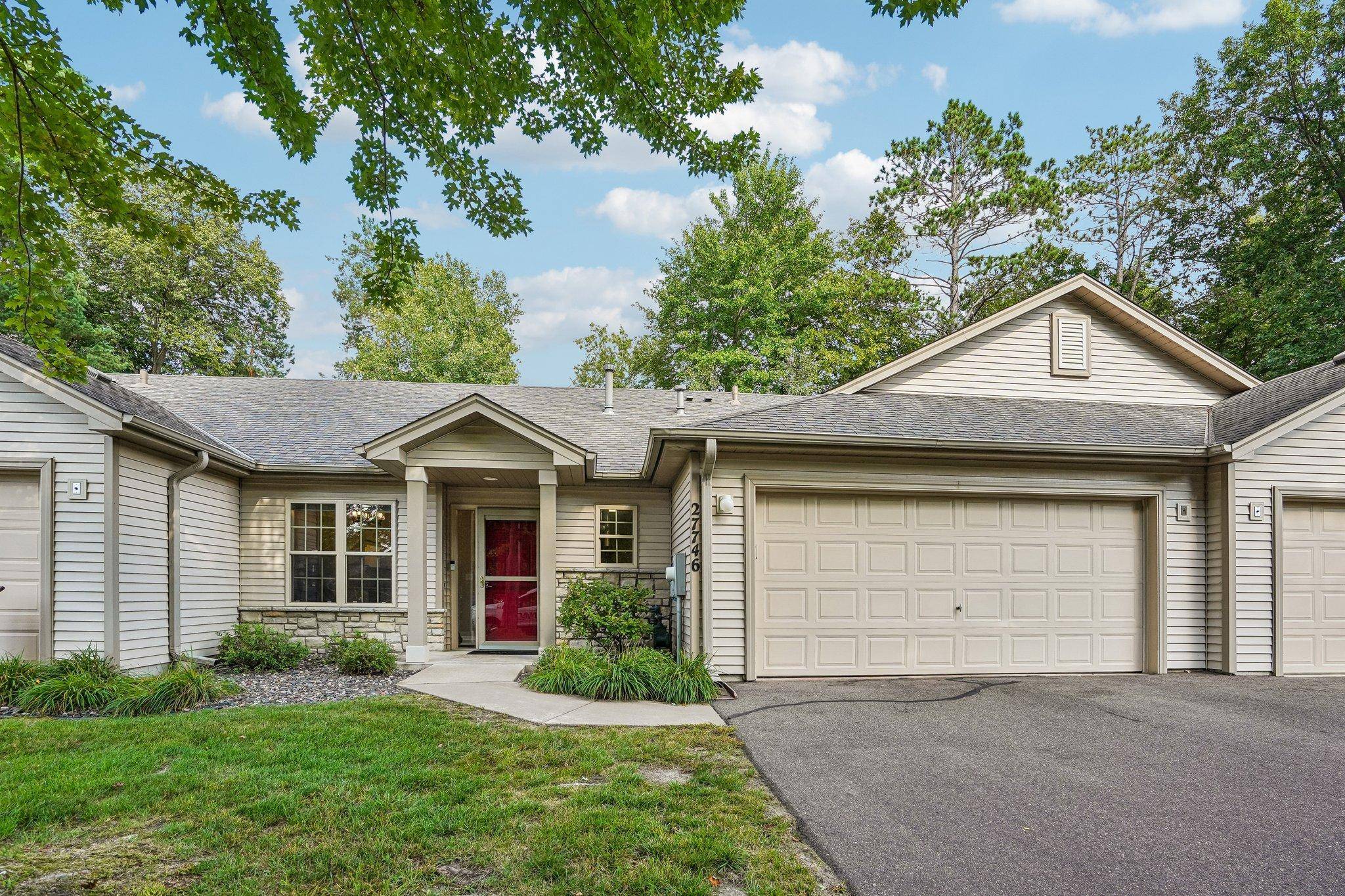 27746 Woodland DR, Chisago City, MN 55013