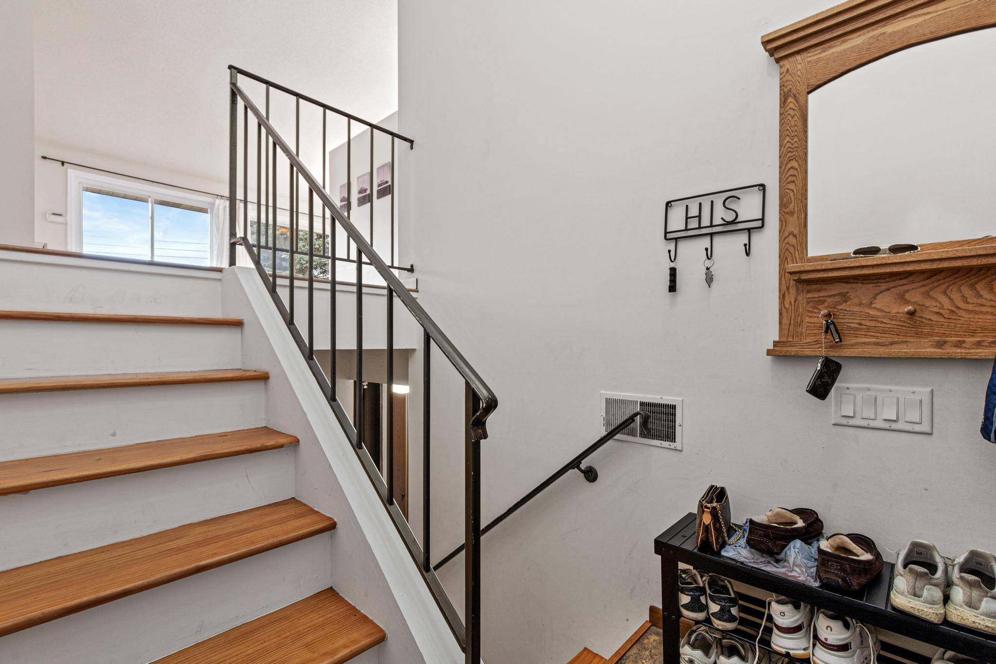 804 Seal ST, Saint Paul, MN 55114
