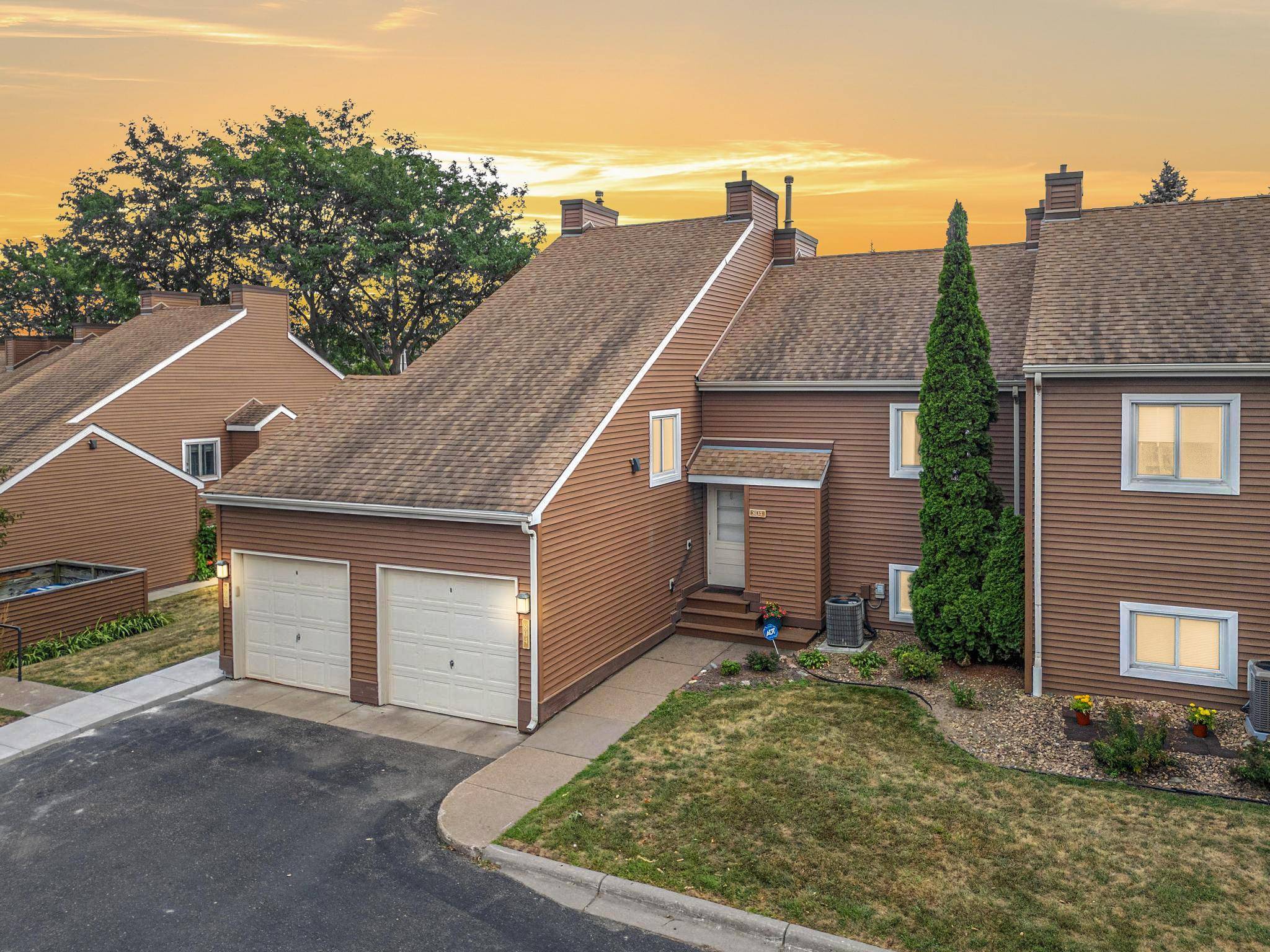 804 Seal ST, Saint Paul, MN 55114