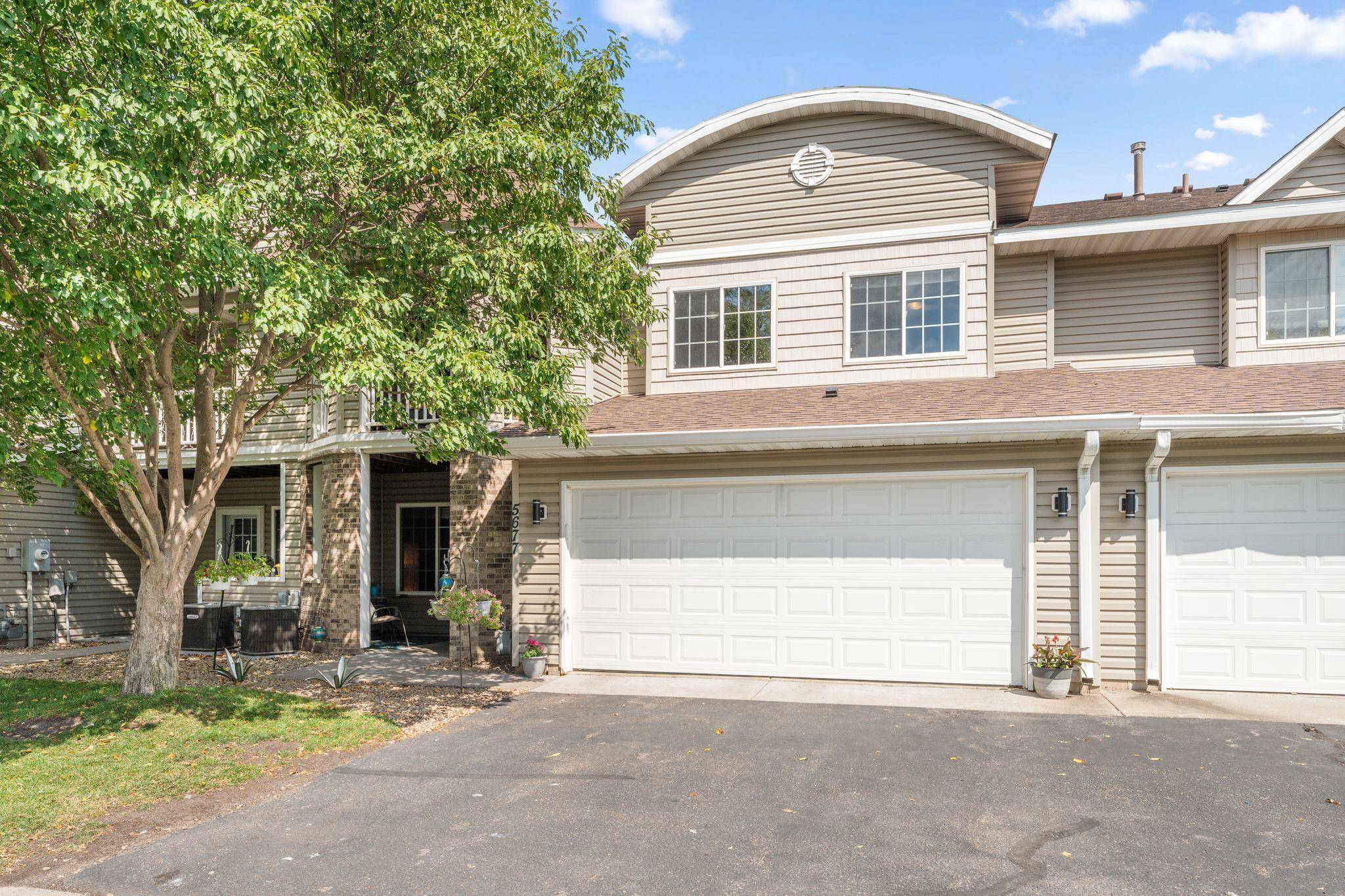 5677 100th LN N, Brooklyn Park, MN 55443