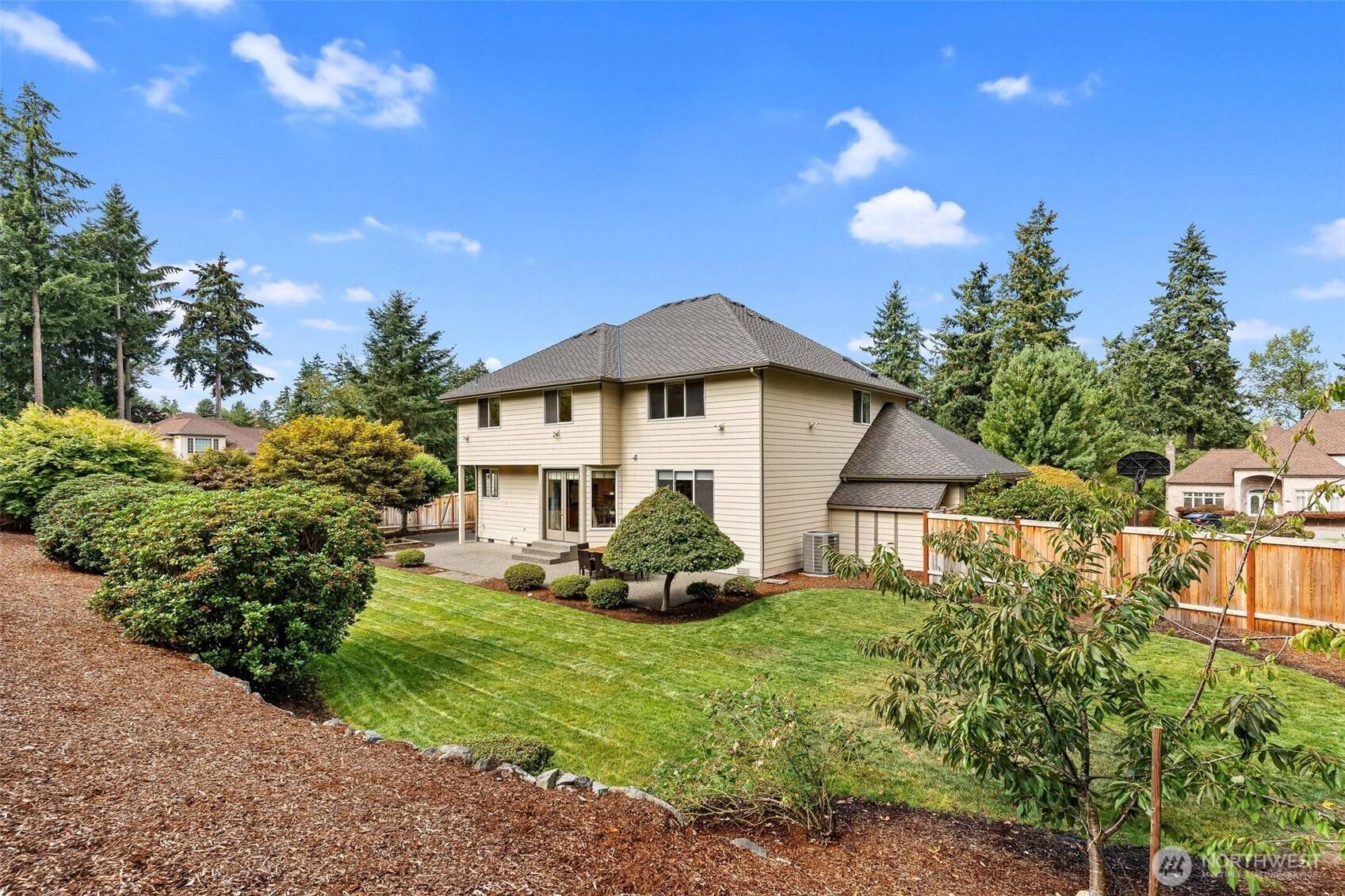 475 SW 345th St, Federal Way, WA 98023