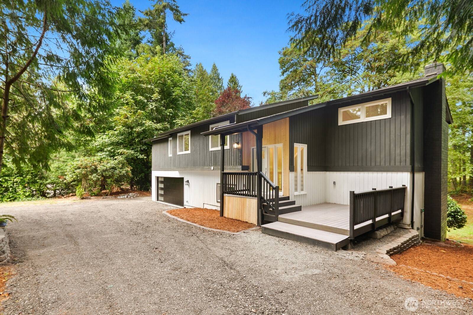 5755 Blakely AVE NE, Bainbridge Island, WA 98110