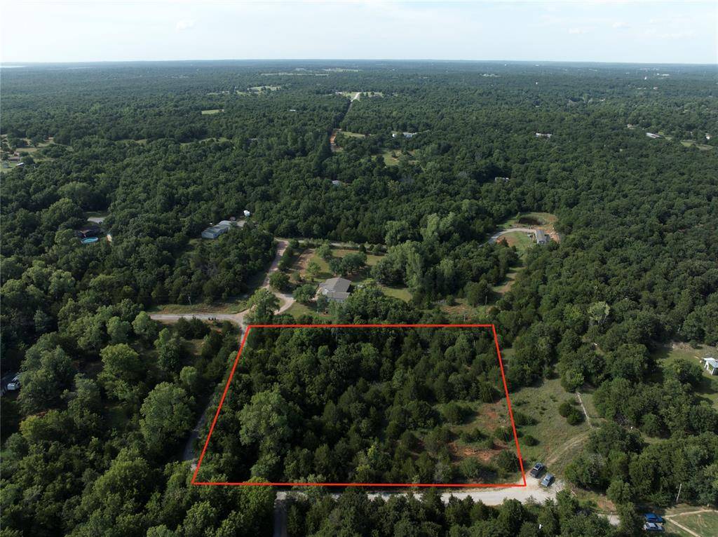 10017 N Darwin CIR, Norman, OK 73026