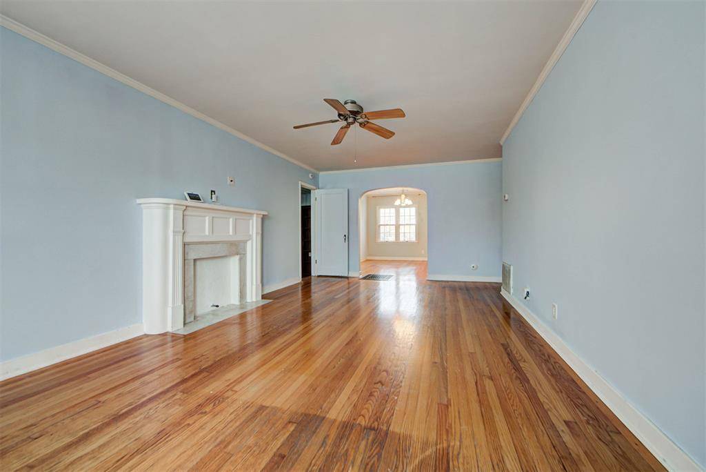 2233 NW 27th ST, Oklahoma City, OK 73107