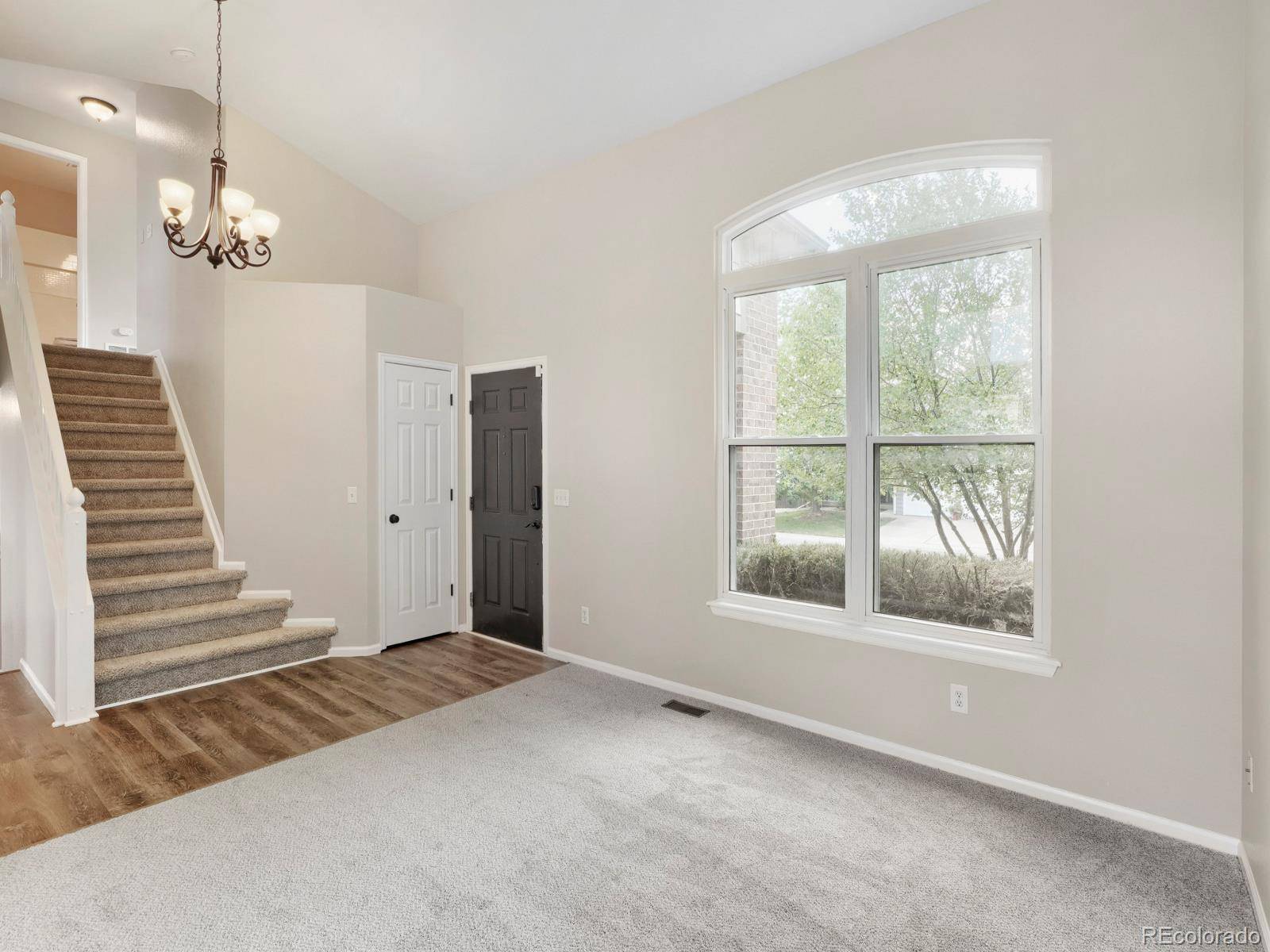 2238 S Waco CT, Aurora, CO 80013