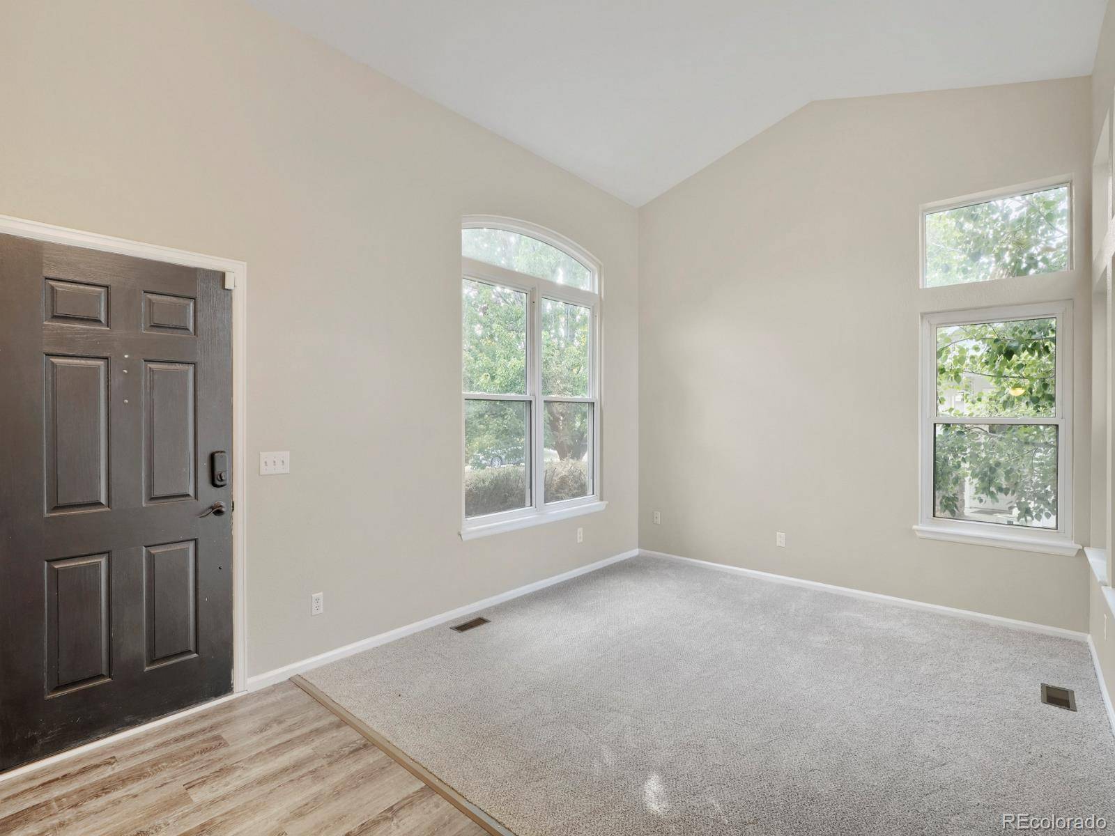 2238 S Waco CT, Aurora, CO 80013